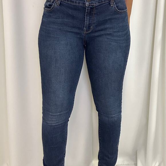 Women's Old Navy Jeans size 32 - Picture 1 of 4